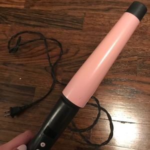 REMINGTON 1 INCH Curling Iron! Rarely used!
